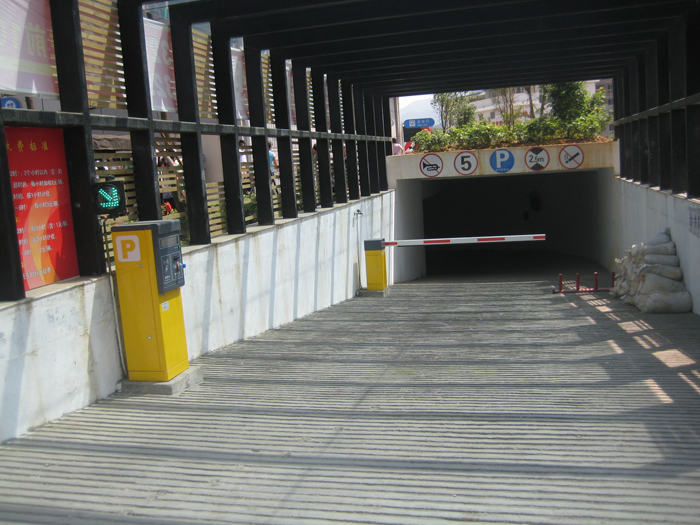 福建龍巖汽車客運中心停車場系統(tǒng)方案