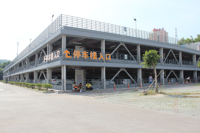 福建廈門SM城市廣場停車樓車位引導系統